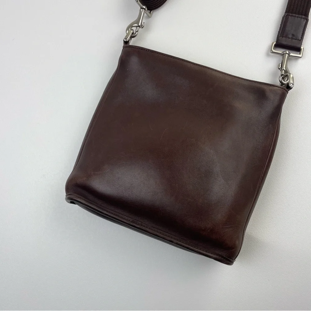 Vintage Coach Crossbody Slim Saddle Bag Brown